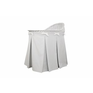 Mobile wicker bassinet with grey skirt